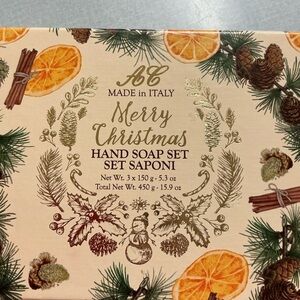 AC Merry Christmas Hand Soap Set